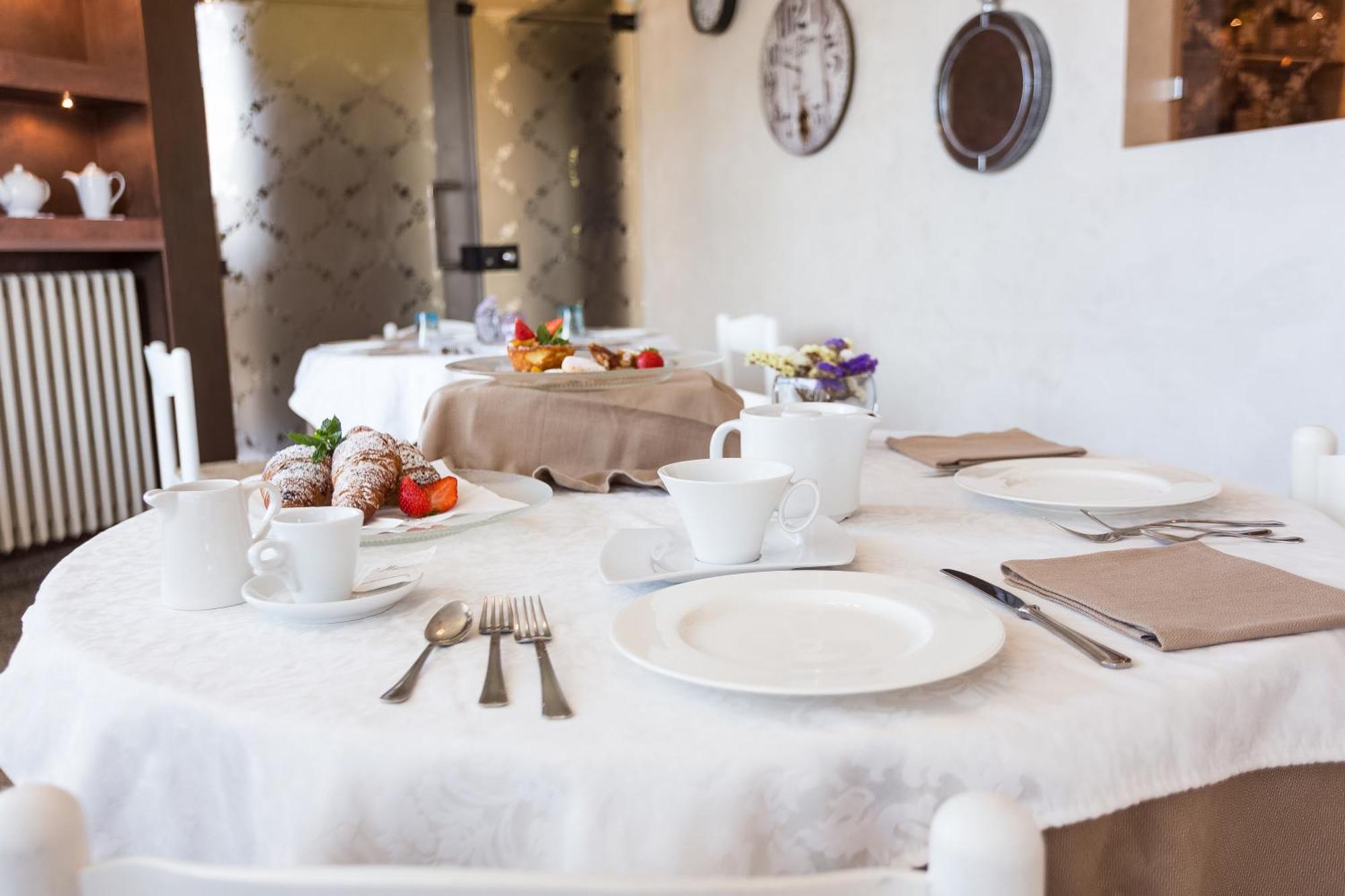 Sullivan Ristorante Hotel Ponte San Marco Eksteriør billede